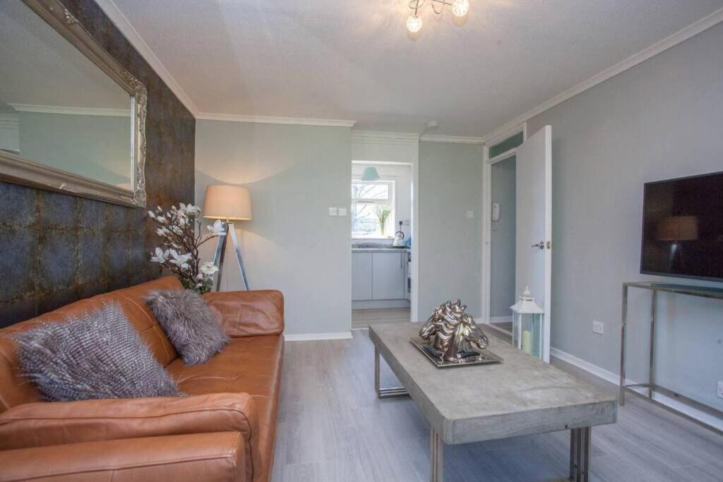 Apartamento Cosy 1 Bed With Parking In City Centre Glasgow Exterior foto